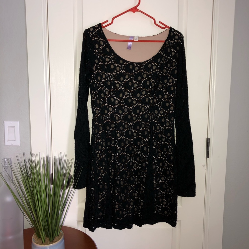 Alya Dress
